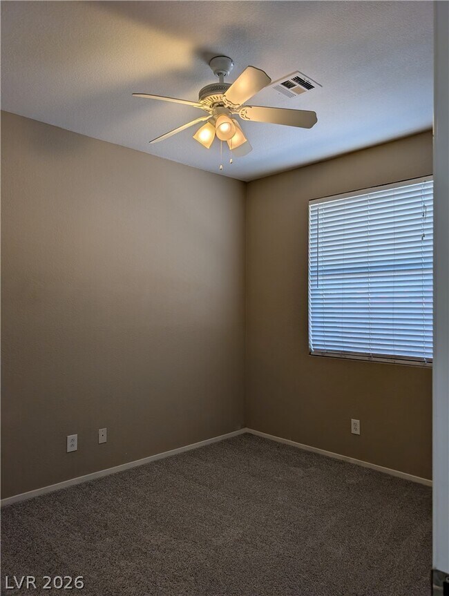 Building Photo - 2265 Crooked Creek Ave