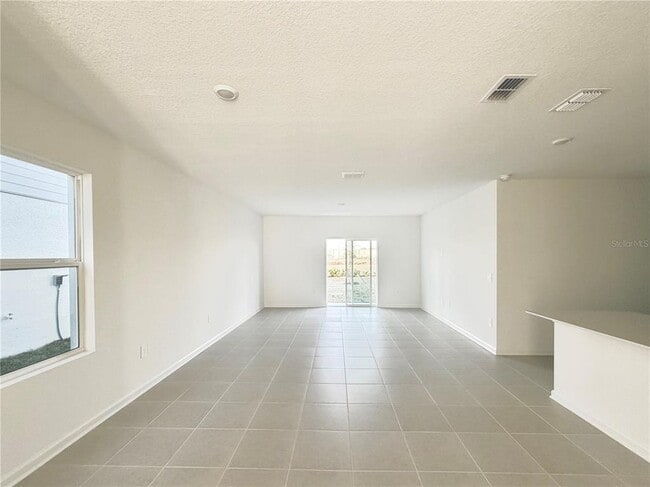 Building Photo - 3615 Hardman Dr