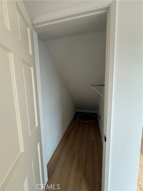 Building Photo - 1816 Hermosa Ave