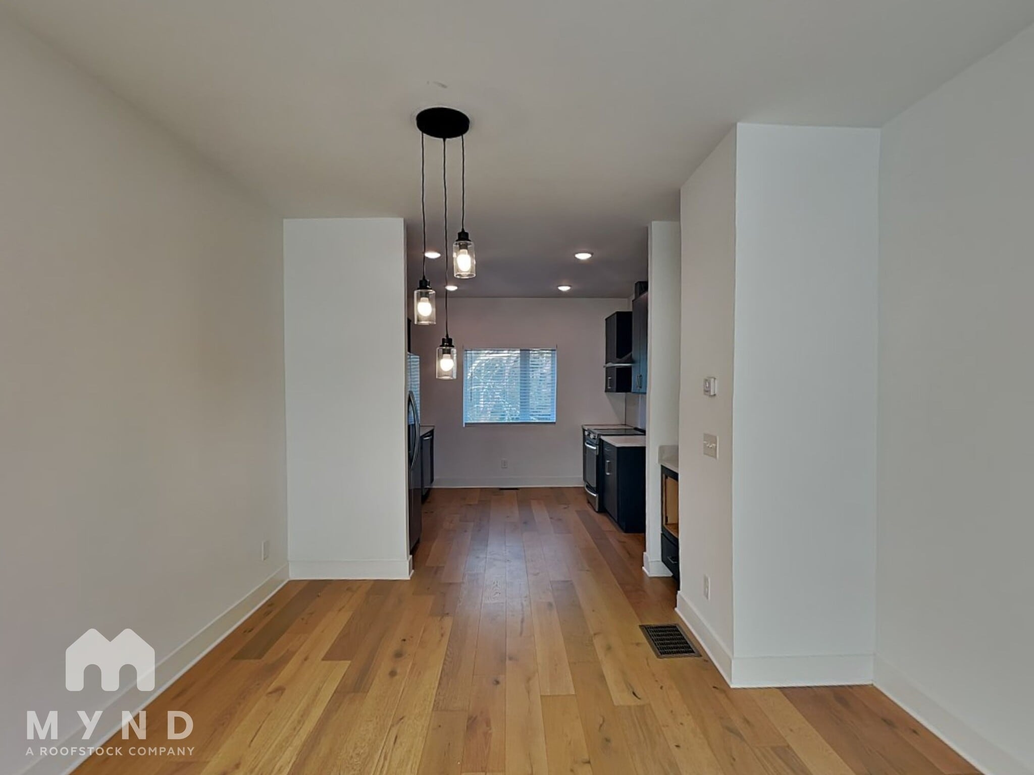 Building Photo - 1434 Walker Pl SE