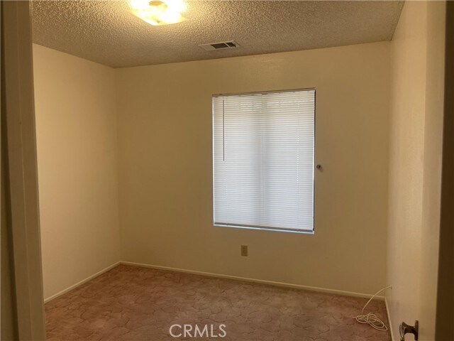 Building Photo - 1475 Drummer Cir
