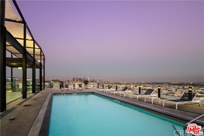 Building Photo - 3810 Wilshire Blvd