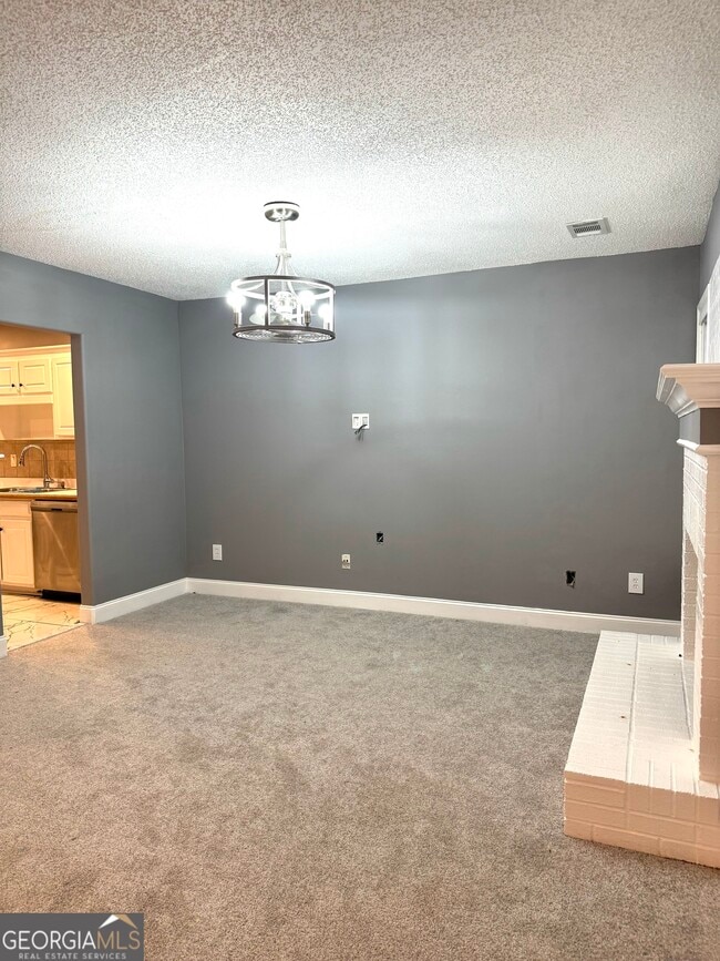 Building Photo - 3160 Glenloch Pl