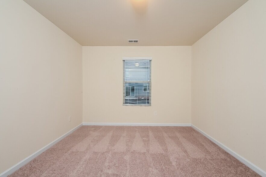 Building Photo - 532 Overo Dr