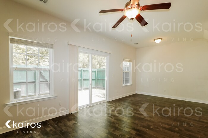 Building Photo - 407 Ferguson Ln
