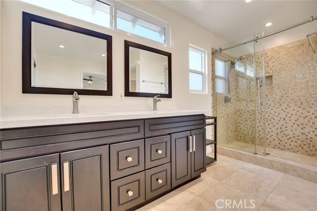 Building Photo - 454 Mt Carmel Dr
