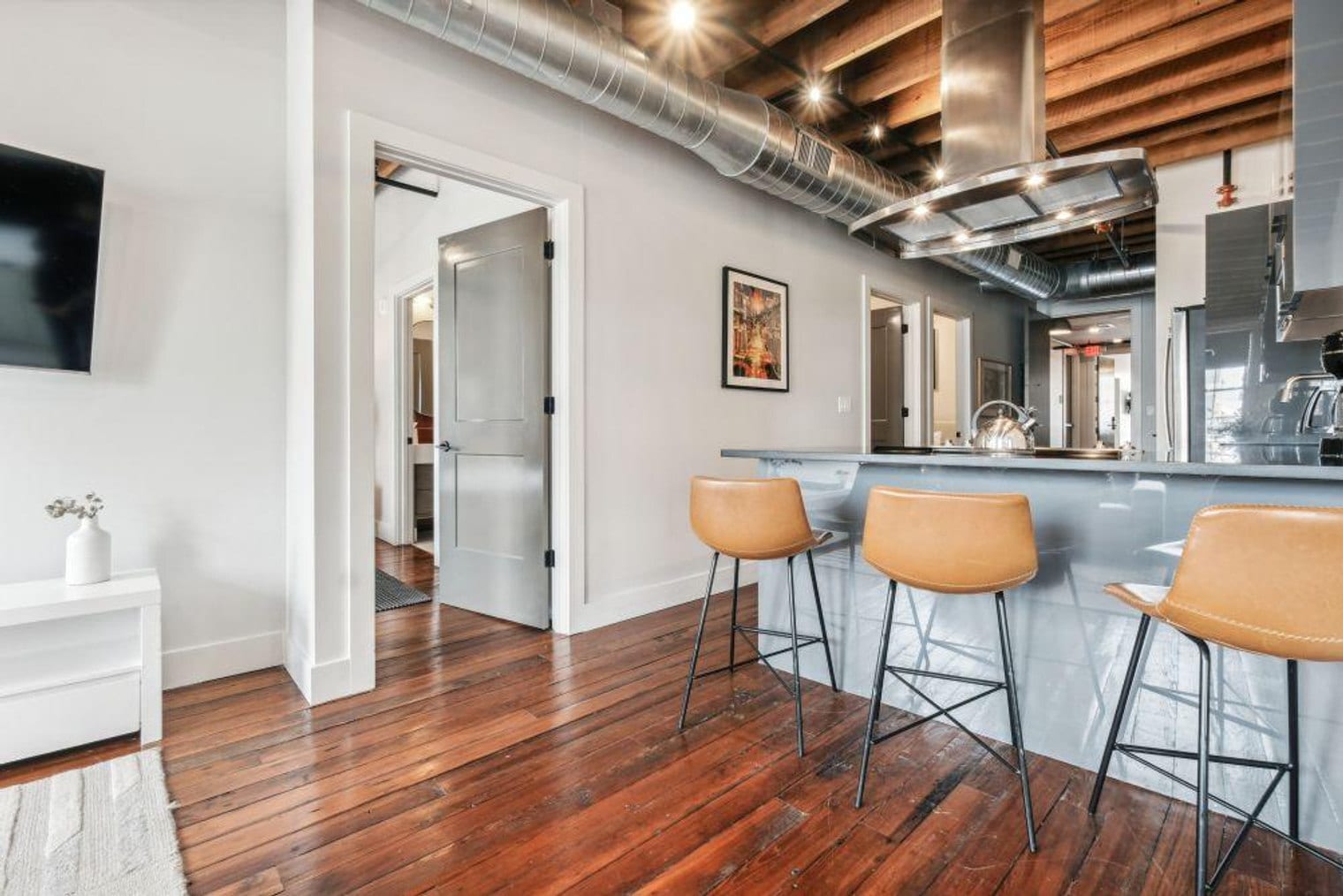 Building Photo - 315 Girod St