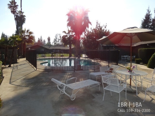 Building Photo - Welcome to Fig Garden!
