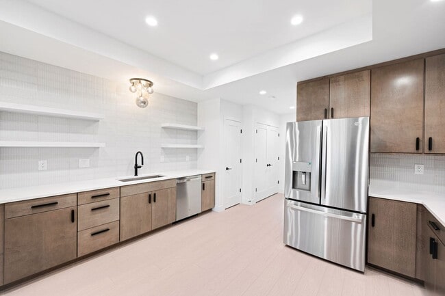 Building Photo - 6979 W 37th Ave