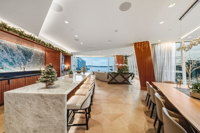 Building Photo - 150 Seaport Blvd