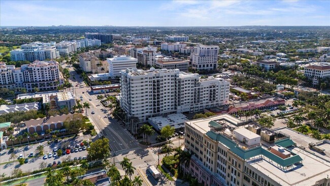 Building Photo - 155 E Boca Raton Rd