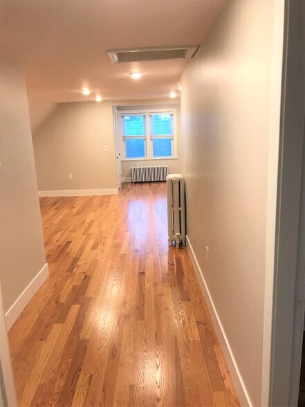 Building Photo - 38 Fairmount Ave