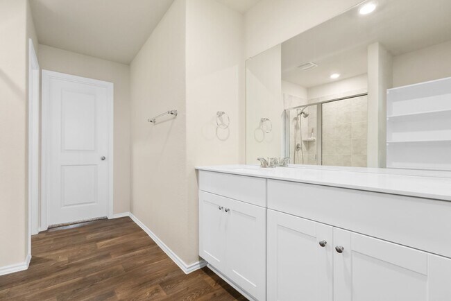 Building Photo - 14736 Childress Fls