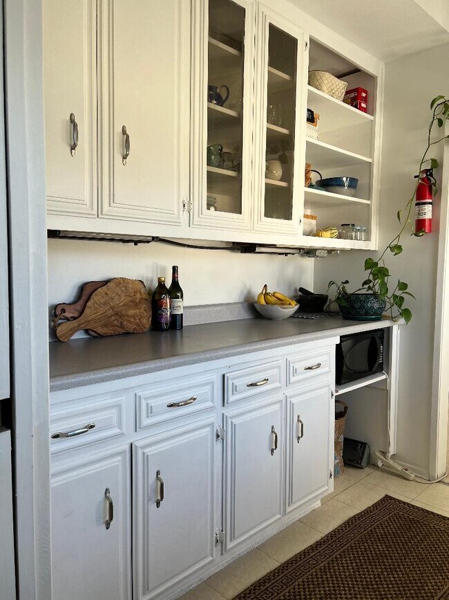 Building Photo - 4401 Willens Ave