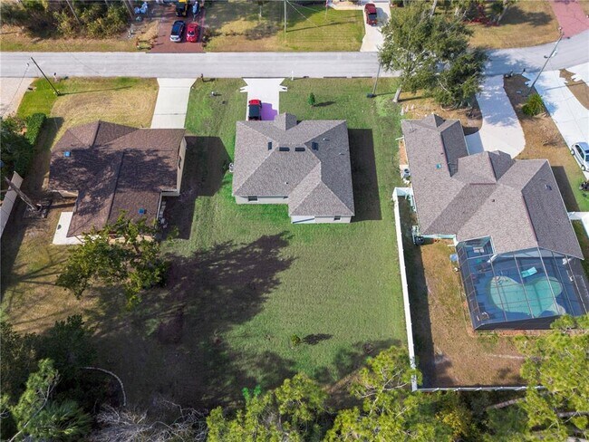 Building Photo - 154 Bren Mar Ln