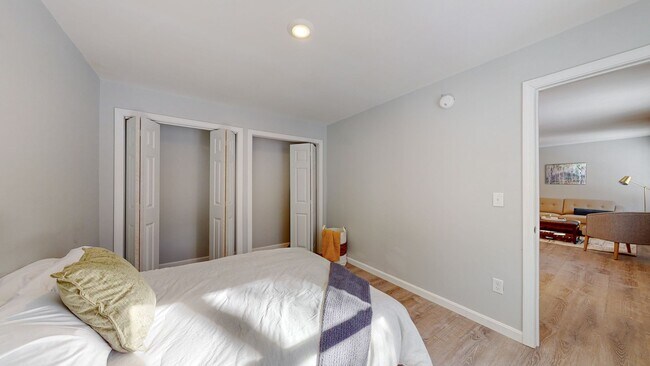 Building Photo - Nasson in the Pines