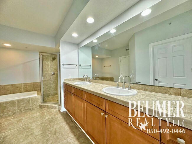 Building Photo - Discover your dream coastal retreat!