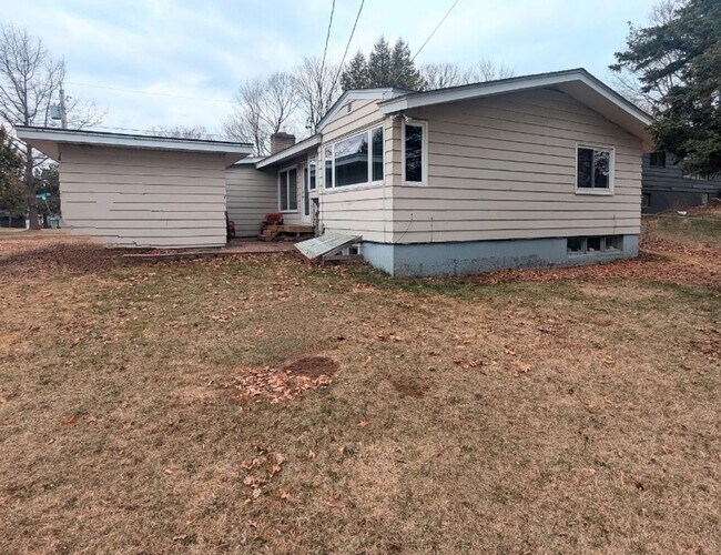 Building Photo - 1226 Missouri Ave