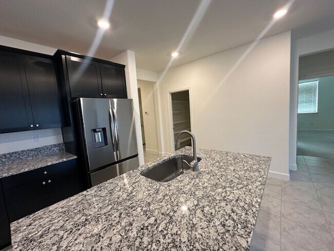Building Photo - 6251 Bucking Horse Dr