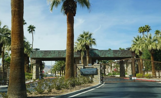 Building Photo - 8809 Las Olivas Ave