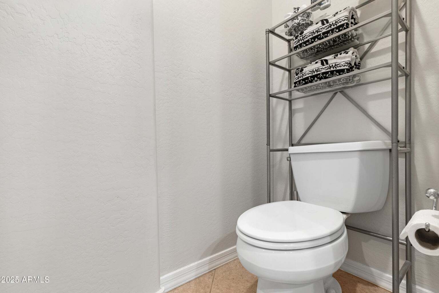 Primary Bathroom - 16 W Encanto Blvd