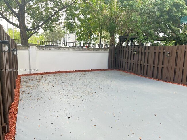 Building Photo - 11416 NW 43rd Terrace