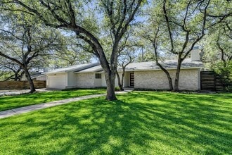 Building Photo - 8126 Ceberry Dr