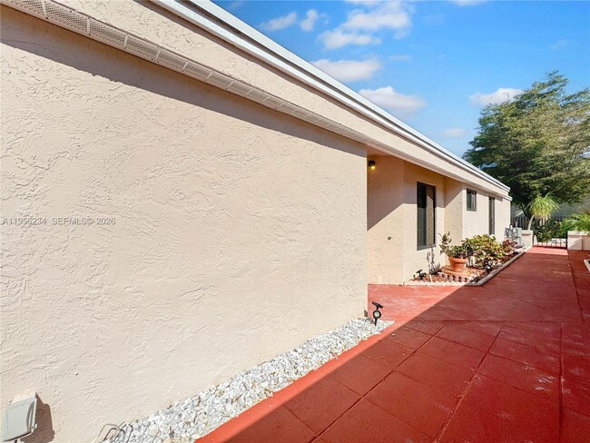 Building Photo - 2261 NW 34th Terrace