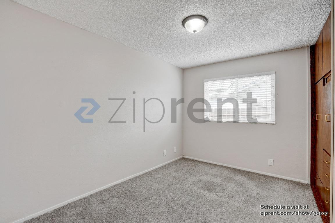 Building Photo - 619 Barnacle Way