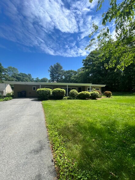 Building Photo - 172 Brigham Hill Rd