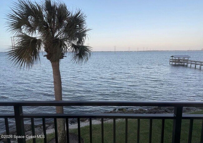 Building Photo - 3901 Dixie Hwy NE