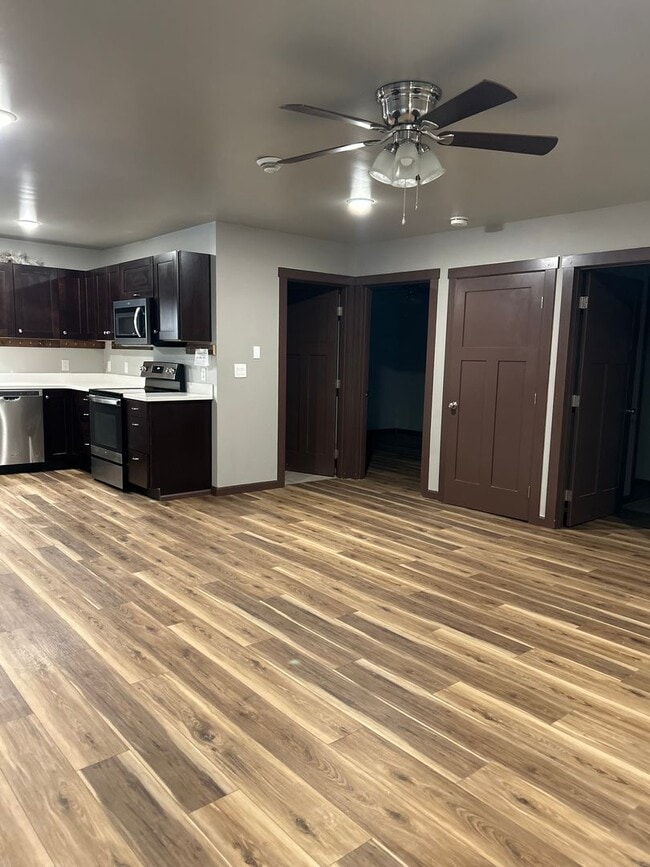 Building Photo - Venus Dr/3367