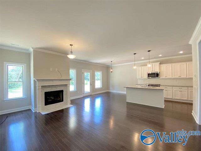 Building Photo - 133 Matilda Dr
