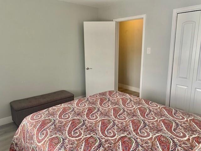 Building Photo - 821 N Victoria Park Rd