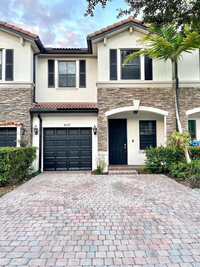 Primary Photo - 4259 SW 164th Ct