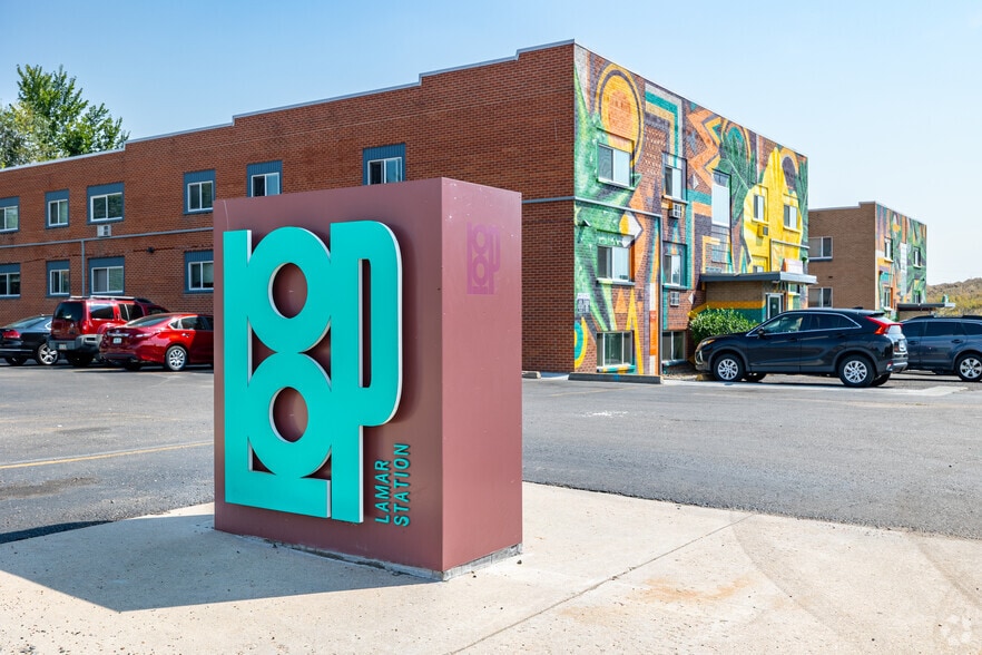 Entrance - The Loop at Lamar Station