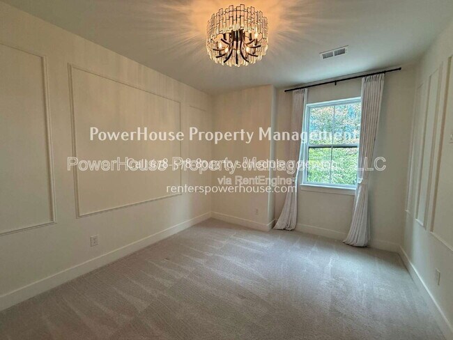 Building Photo - 1190 Harper Dr