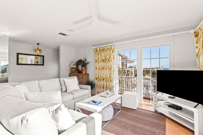 Building Photo - 71 Baird Rd