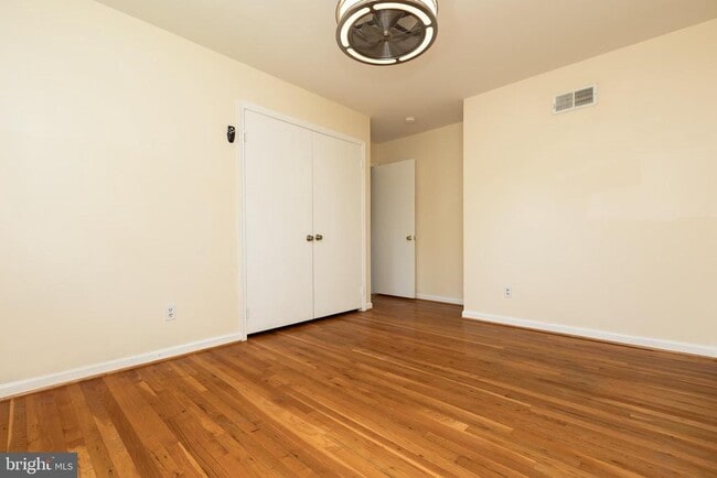 Building Photo - 11506 Karen Dr