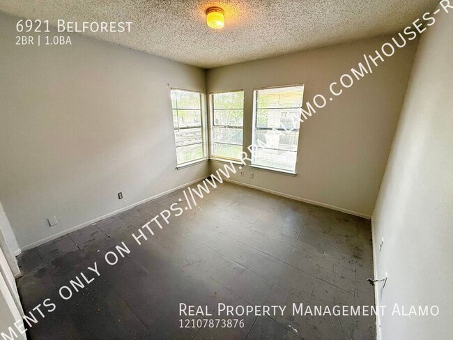 Building Photo - 6921 Belforest-