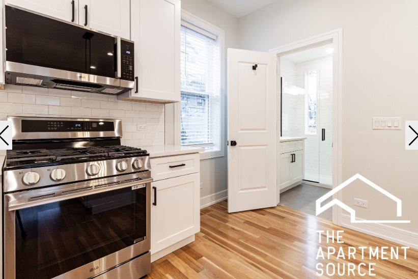 Building Photo - 858 N Paulina St