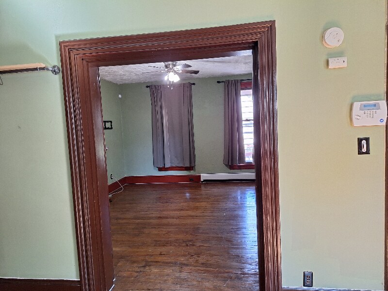 Building Photo - 59 7th St