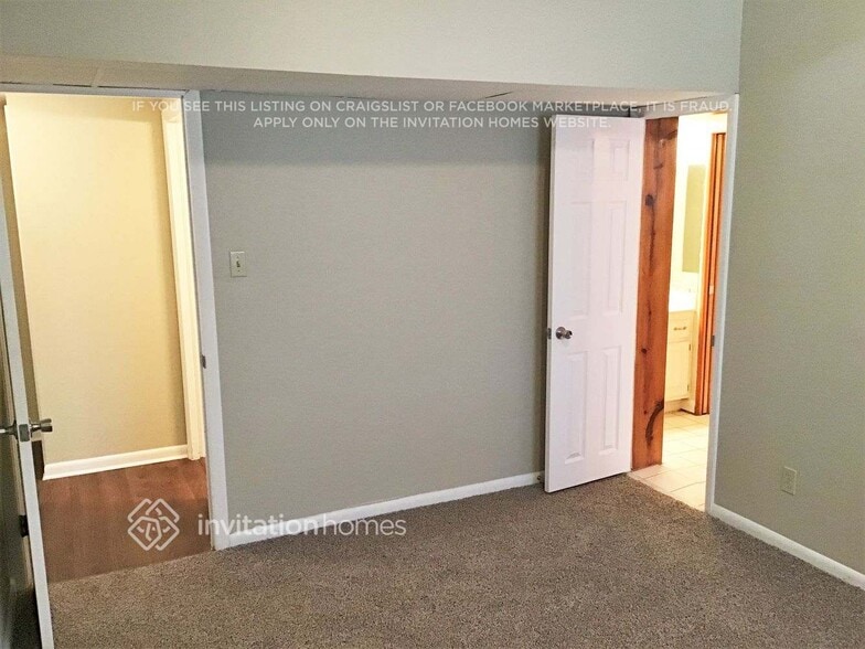 Building Photo - 115 Ruby Cir