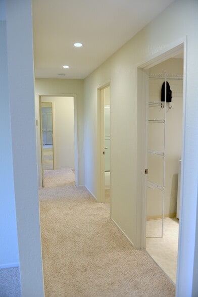Hallway - 815 Sea Spray Ln