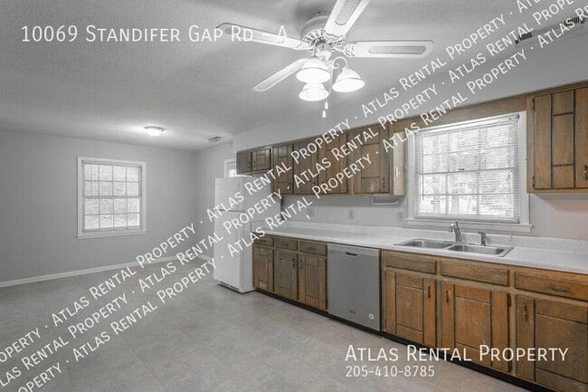 Building Photo - 10069 Standifer Gap Rd