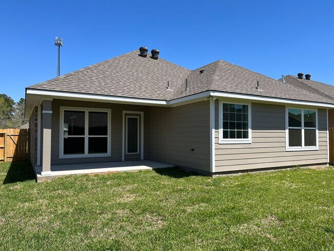Building Photo - 3/2/2  in the beautiful  gated community of Point Aquarius WISD