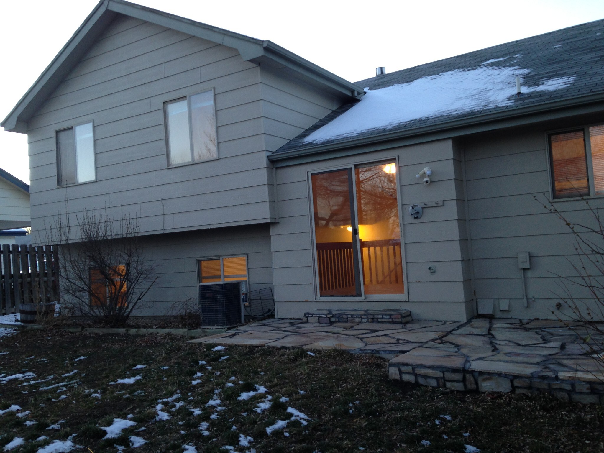 Building Photo - 2204 S Del Norte Dr