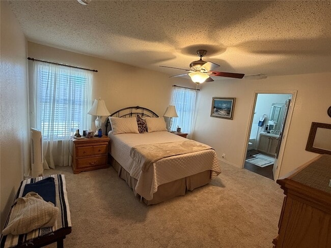 Building Photo - 1203 Mallard Dr