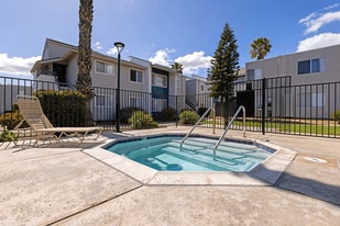 Building Photo - Terre at Creek