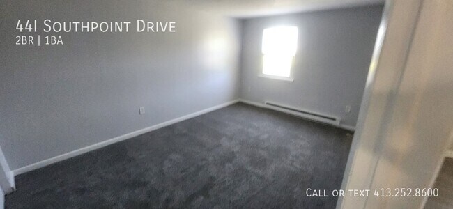 Building Photo - 44 Southpoint Dr